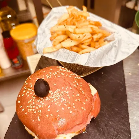 Cantinho Oliveiras Гостевой дом Герес