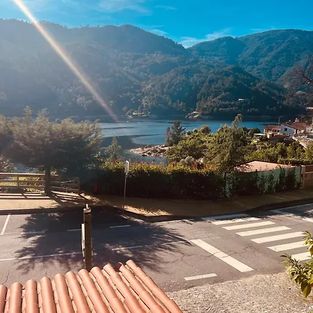 Cantinho Oliveiras 3* Герес