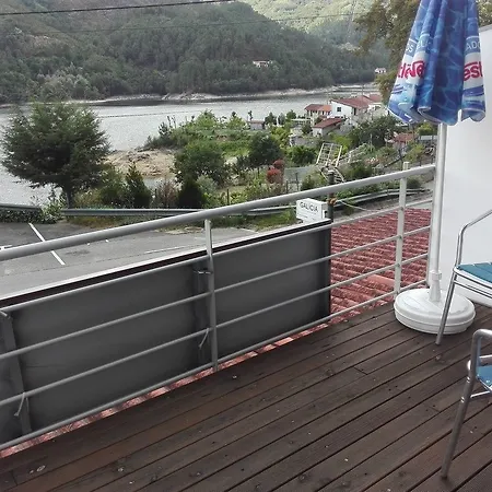 Cantinho Oliveiras 3* Герес