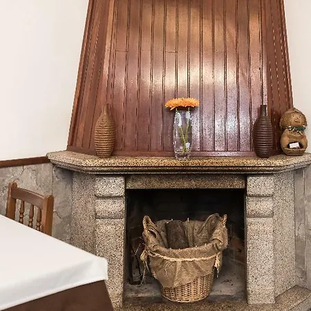 Cantinho Oliveiras Guest house Geres