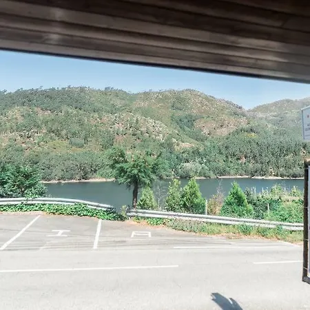 Cantinho Oliveiras 게스트하우스