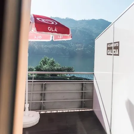 Cantinho Oliveiras 3*