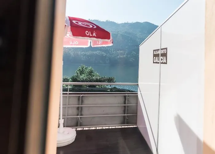 Cantinho Oliveiras 3*